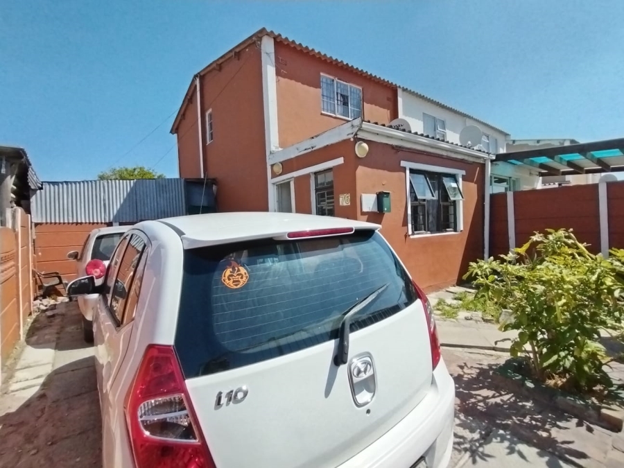 2 Bedroom Property for Sale in Lotus River Western Cape